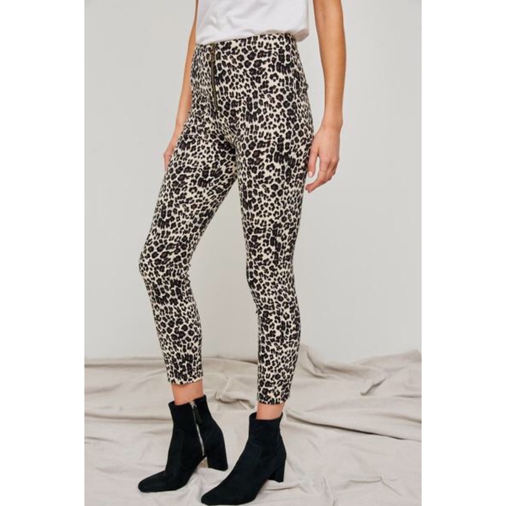 Hayden LA Leopard Pants